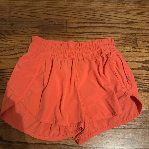 Lululemon Tracker Short 4”, Color- warm coral, Size 6, EUC - Picture 2 of 6